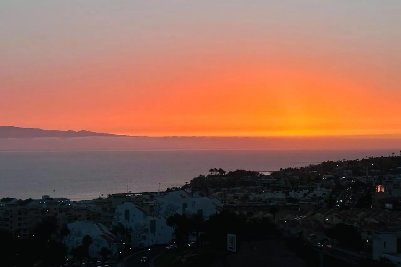 בית נופש Costa Adeje XV Sunset Ocean City Mountain View Tenerife365 ספרד