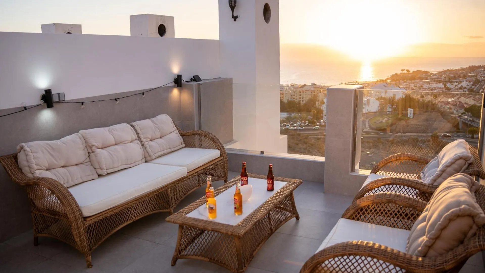 Costa Adeje XV Sunset Ocean City Mountain View Tenerife365 ספרד