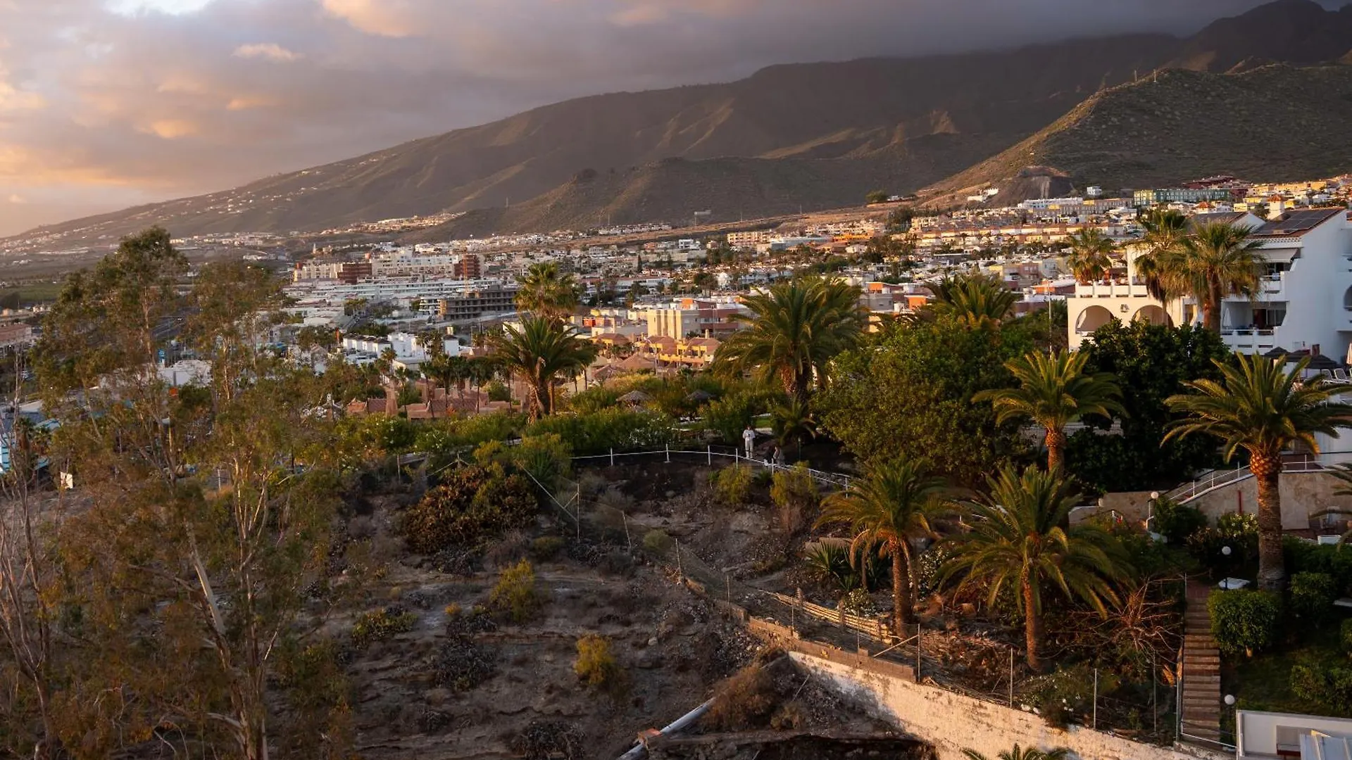 Costa Adeje XV Sunset Ocean City Mountain View Tenerife365 ספרד